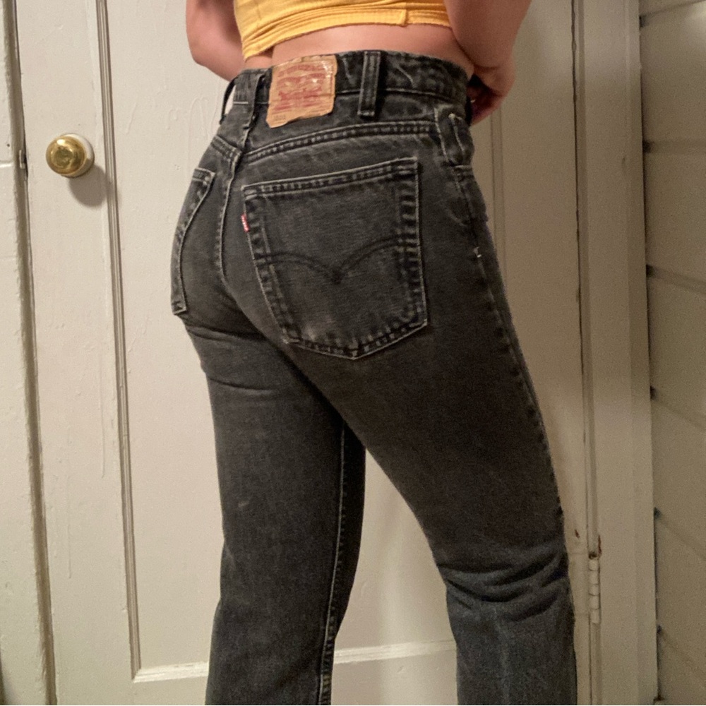 Authentic Vintage 90s Levi’s Black 505 Size 25